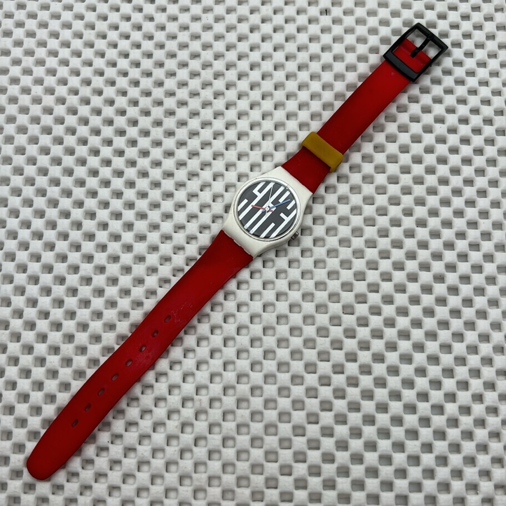 Swatch Watch - LW117 - SPEEDLIMIT - Picture 2 of 10